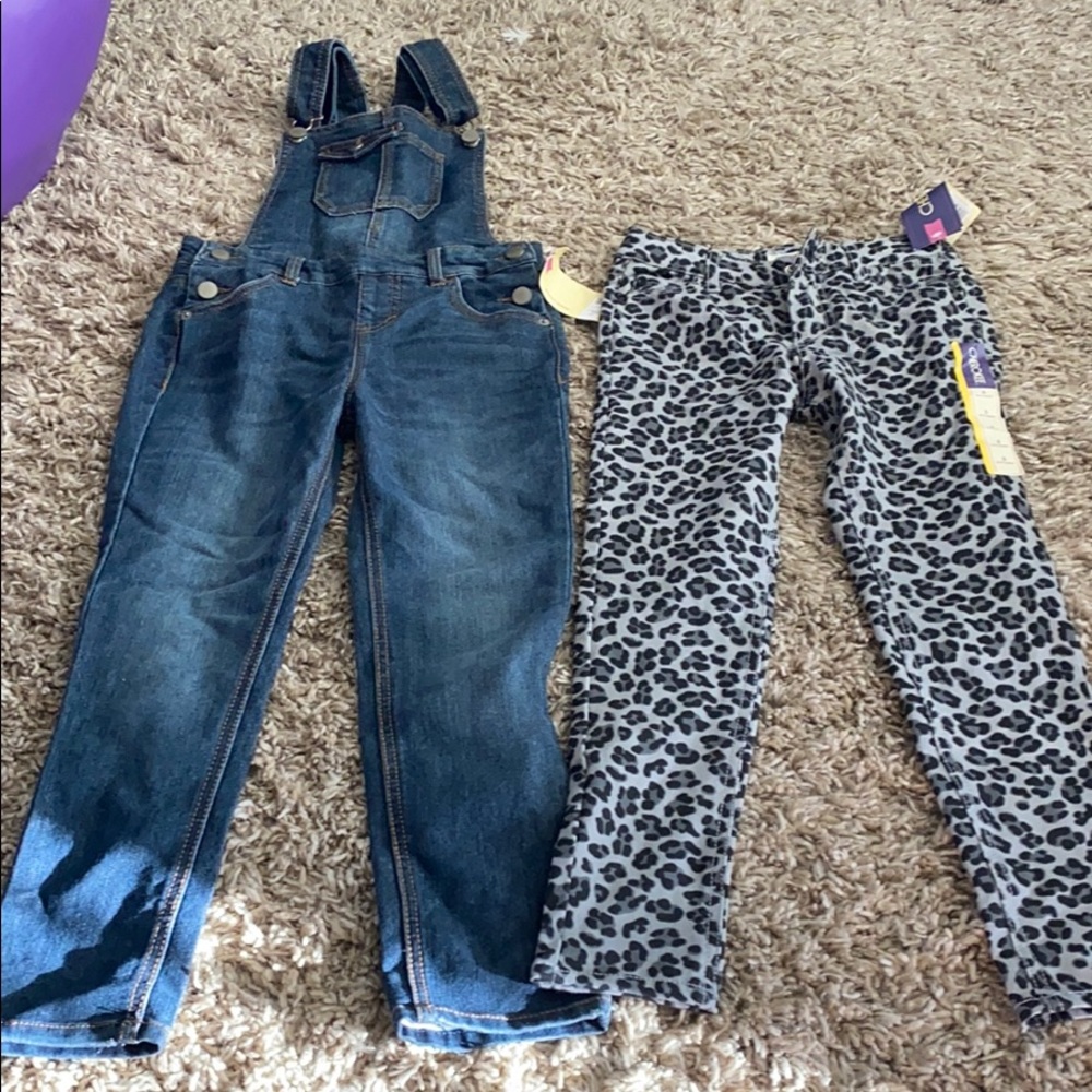 NWT overall and jogging pants size S 6/6x Cherokee